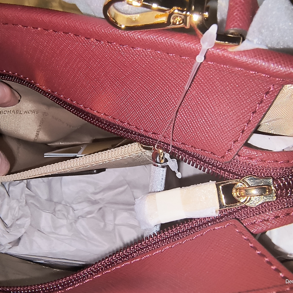 Michael Kors Jet Set Travel XS Saffiano Leather in Dark Cherry Crossbody - Picture 8 of 13